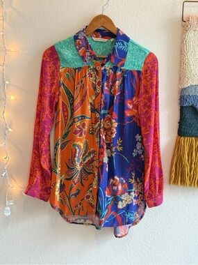 Soft Surroundings Women’s Size XS Art To Wear Embroidered Shirt Top Blouse